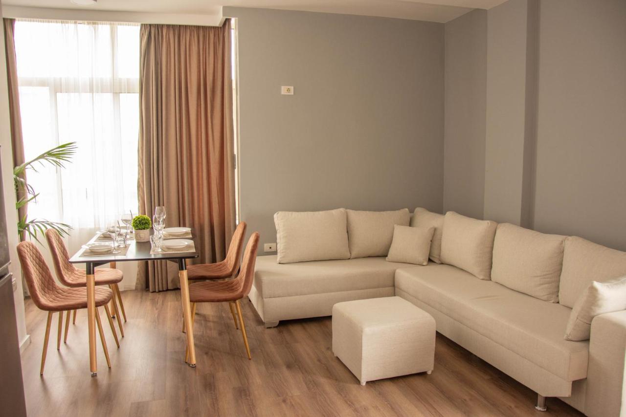 Wave Beachfront Apartments Durres Exterior photo