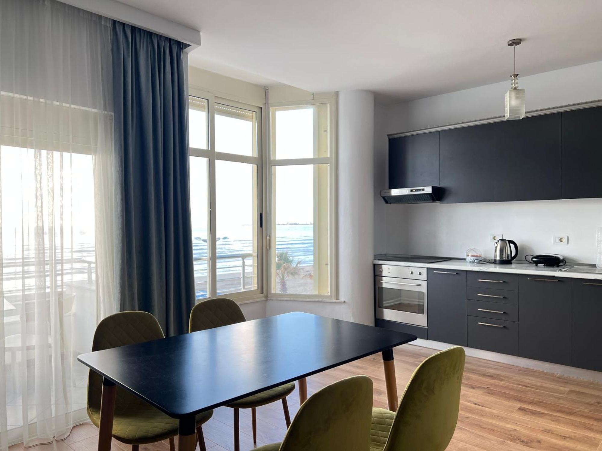 Wave Beachfront Apartments Durres Exterior photo